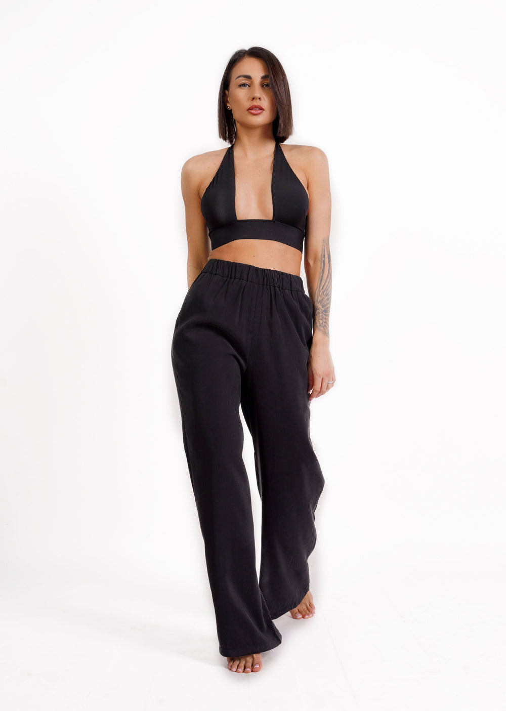 Straight-fit trousers with elasticated waistband