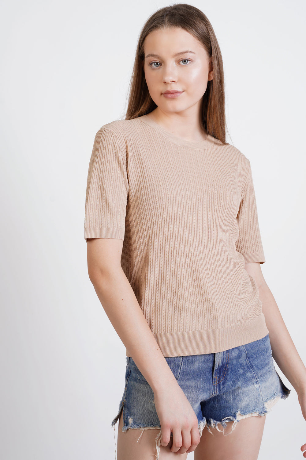 Short sleeve cable-knit t-shirt