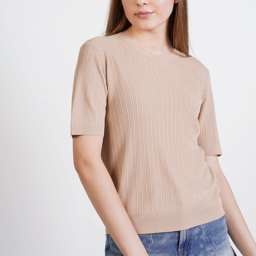 
                  
                    Short sleeve cable-knit t-shirt
                  
                